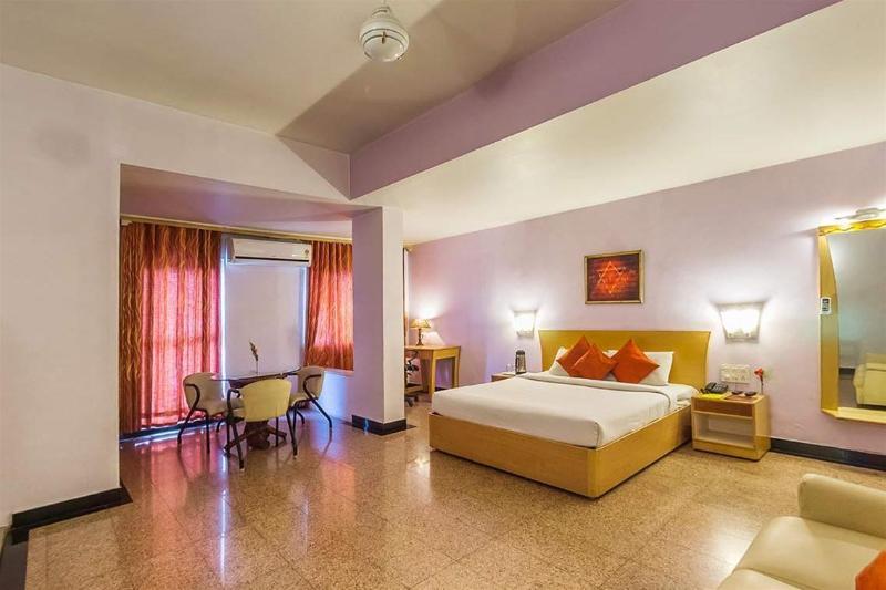 מייזור Hotel Mb International Palace Side מראה חיצוני תמונה