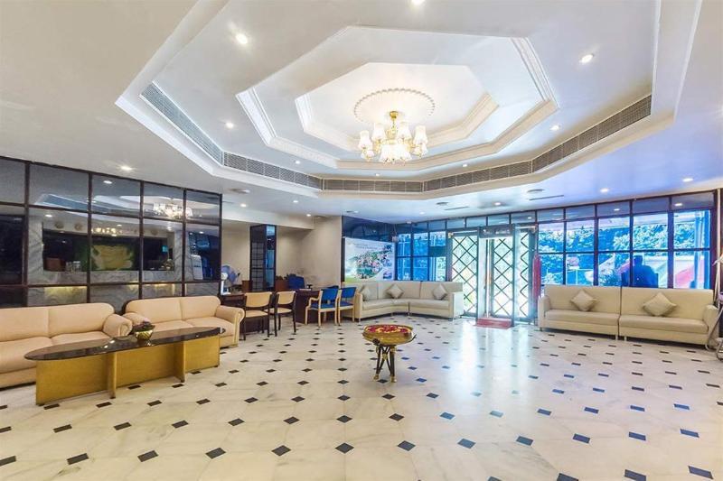 מייזור Hotel Mb International Palace Side מראה חיצוני תמונה